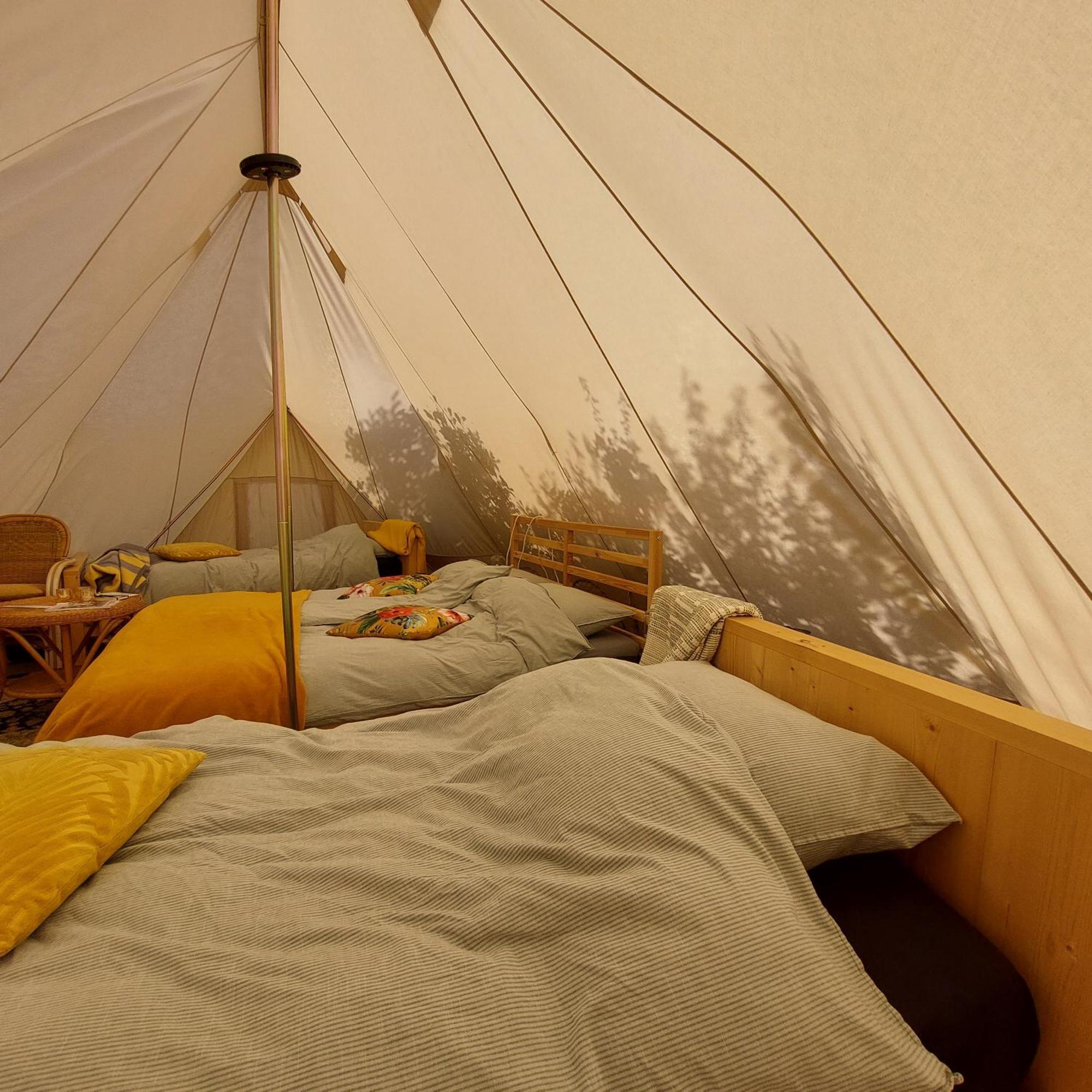 Bell Tent Glamping Essenhof Aagtekerke Εξωτερικό φωτογραφία